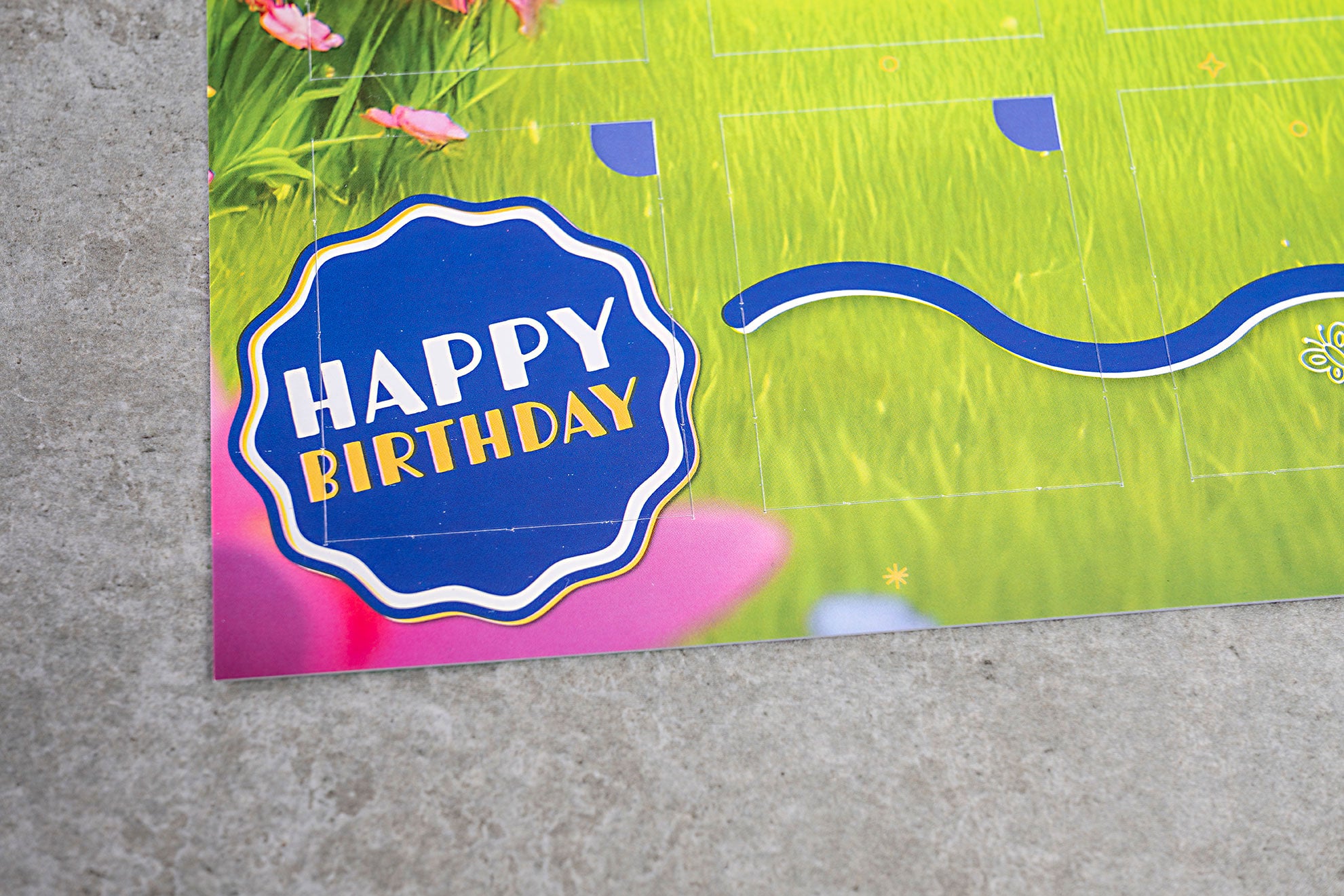 Happy Birthday Schild als Teil des Prinzessinnen-Kalenders